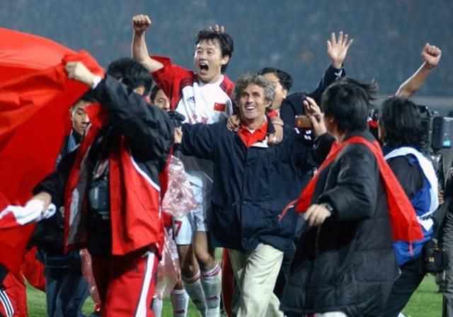 五月天婷婷免费视频